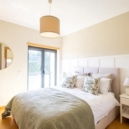 Апартаменты Atlantico - By Smarthomes Сан-Мартинью-ду-Порту